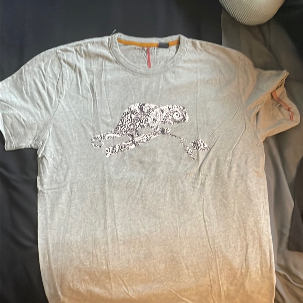 Stylish Gray Graphic Tee
